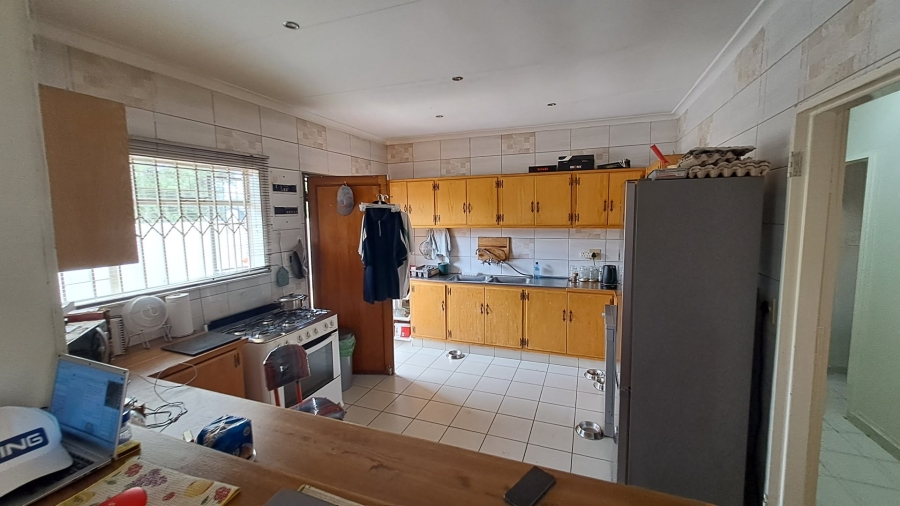 2 Bedroom Property for Sale in Langenhovenpark Free State